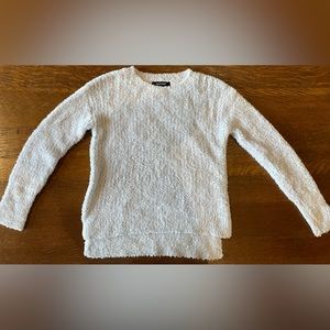 Fuzzy pastel lavender fuzzy sweater - small